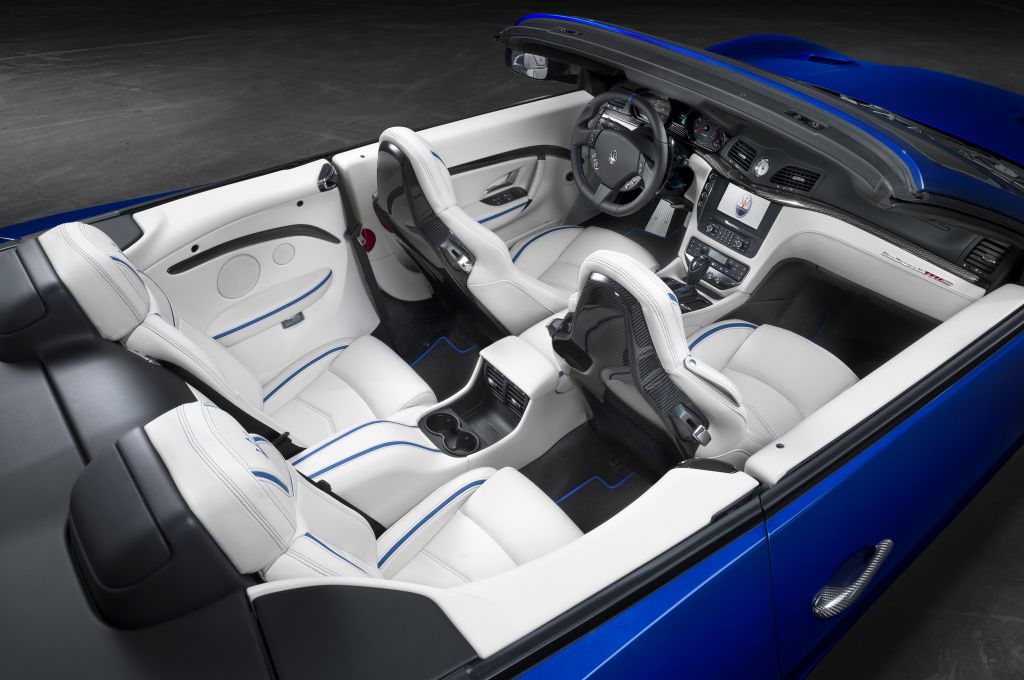 2014-Maserati-GranTurismo-MC-Centennial-Edition-convertible-interior-from-above