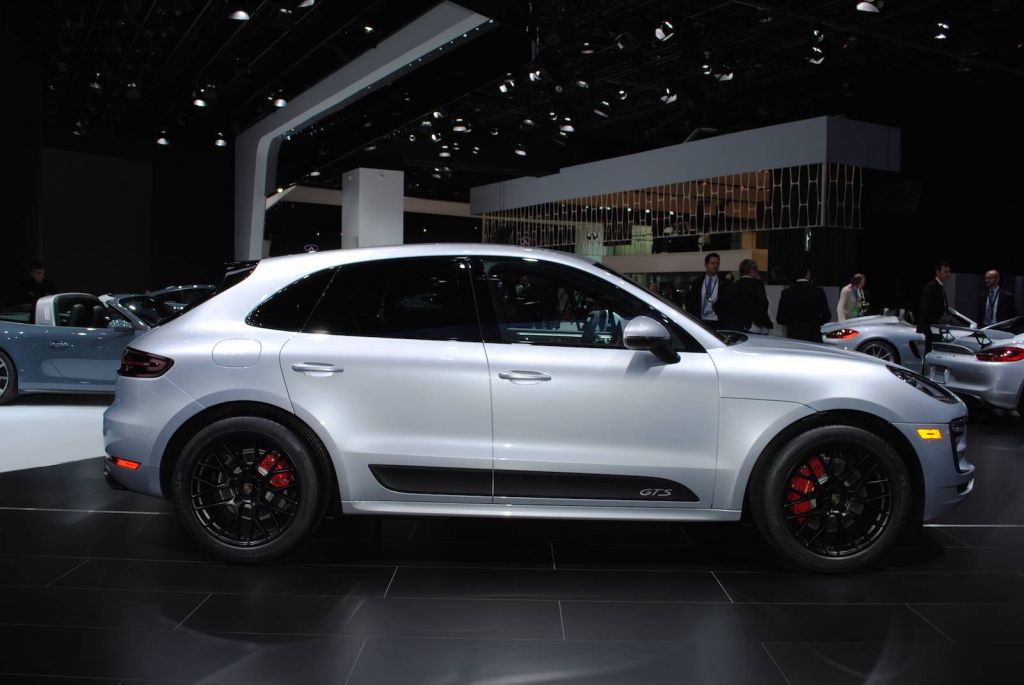 Porsche-Macan-GTS-1