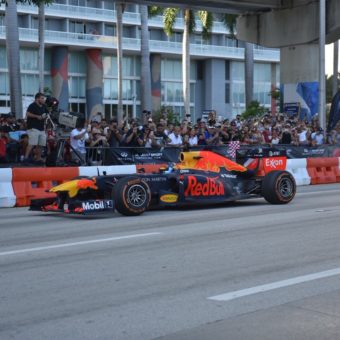Formula 1 Aston Martin Red Bull Car Race Downtown Miami