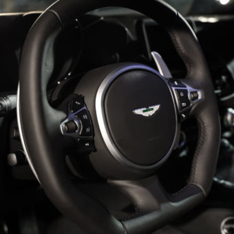 Aston Martin Vantage interior
